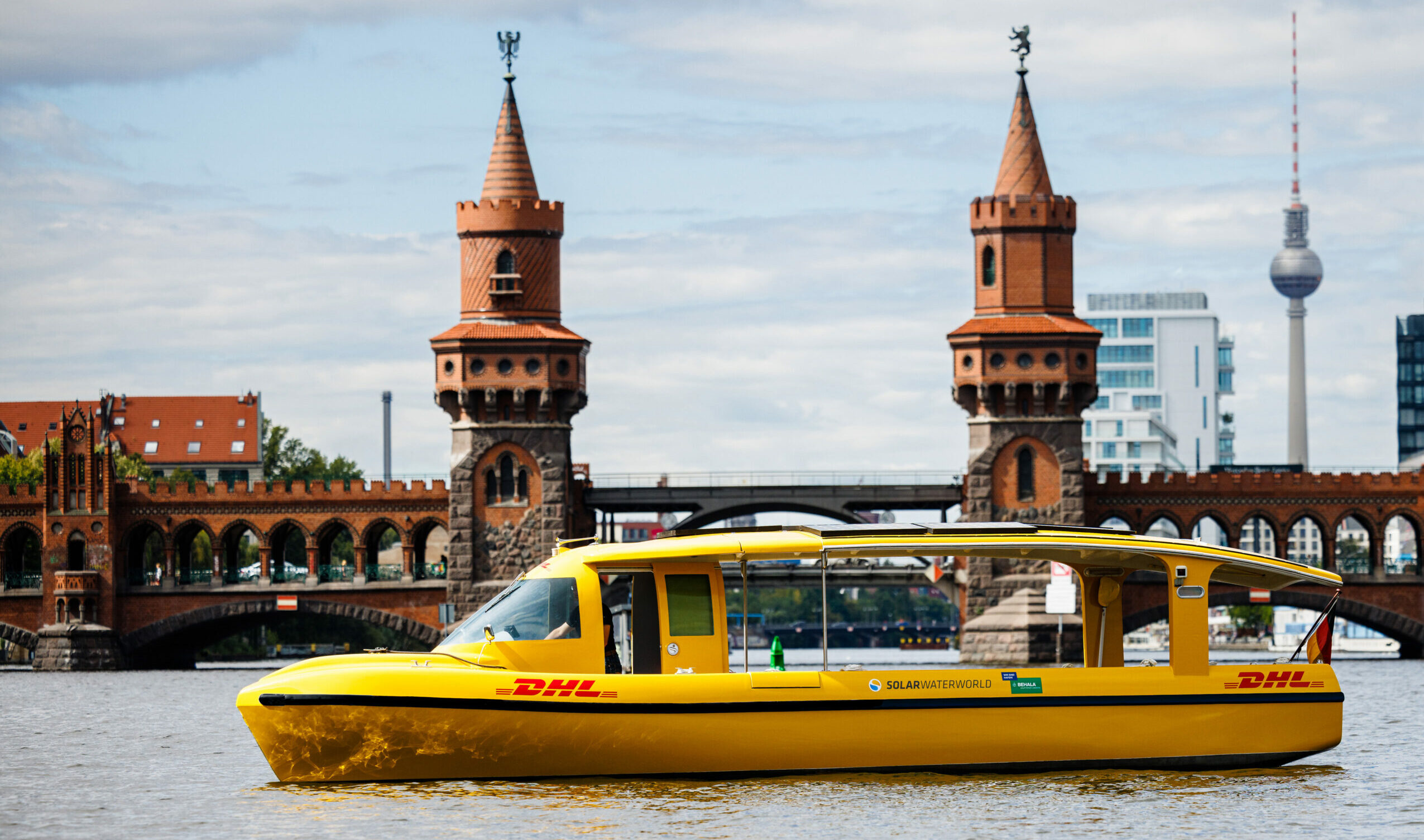 DHL solar boat for parcel delivery in Berlin